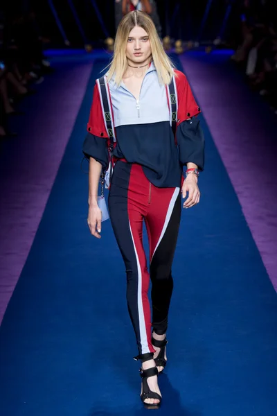 Look 37